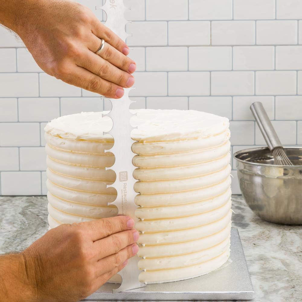 Restaurantware 19.8 Inch x 2 Inch Cake Comb 1 Semicircle Decorating Comb - Double-Sided Assorted Edges Stainless Steel Icing Smoother For Decorating Or Sculpting Desserts