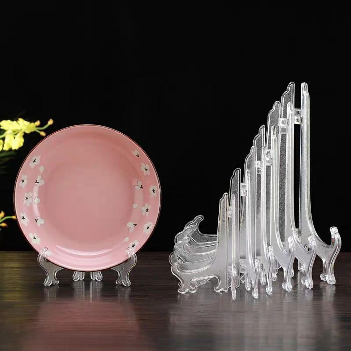 12 Pack 7 Inch Clear Plastic Easels or Stand/Plate Holders to Display Pictures or Other Items at Weddings, Plate Stands for Home Decoration, Birthdays, Tables