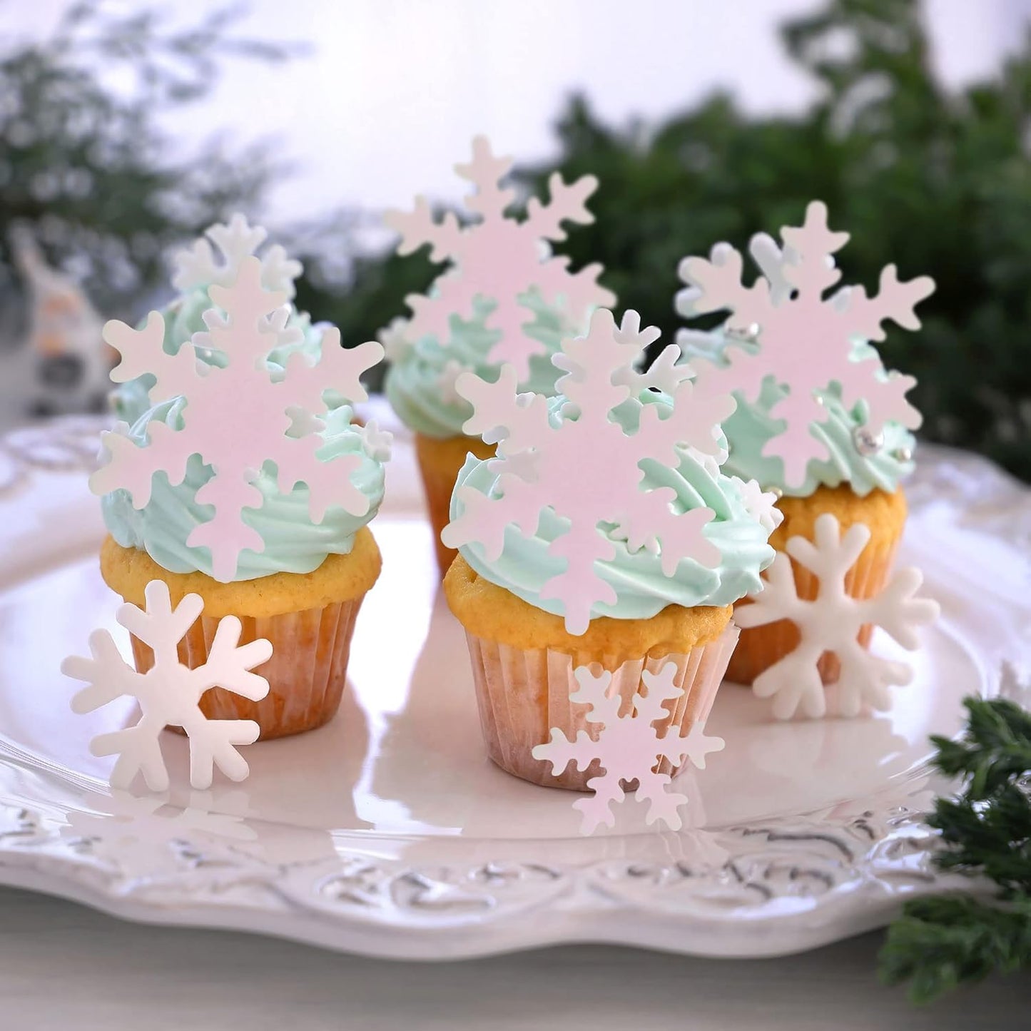 Gyufise 50Pcs Pink Edible Cupcake Cake Toppers Snowflake Cake Decorations for Christmas Winter Frozen Theme Party Supply Decoration