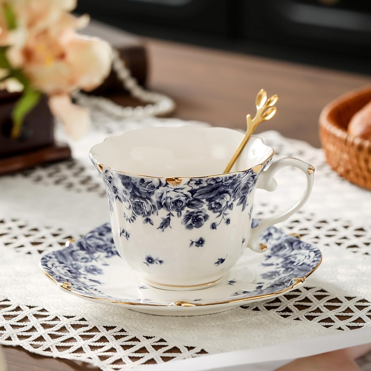 TATSUMI Country Roses Bone China Tea Cup and Saucer Set, 3 Pieces, Vintage Style, For Women and Tea Parties(sky blue,1 set)