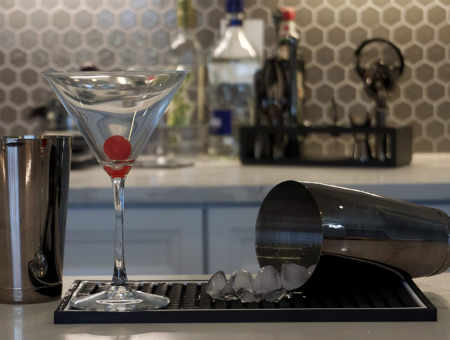 Highball & Chaser Bar Mat 12in x 6in. 1cm Thick Durable and Stylish Bar Mat for Spills, Service Mat for Coffee, Bars, Restaurants CounterTop Dish Drying Mat, Glass Drying Mat (1 pack)