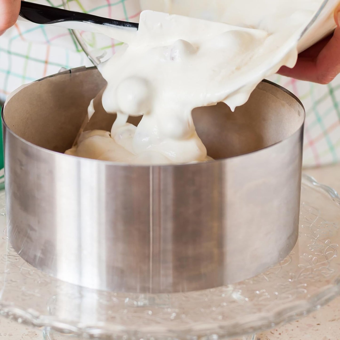 HARFINGTON Round Cake Ring 7.48 x 1 Inch Seamless Stainless Steel Pastry Mousse Dessert Ring Mirror Coating for Baking Cooking English Muffins Crumpet Making Tool