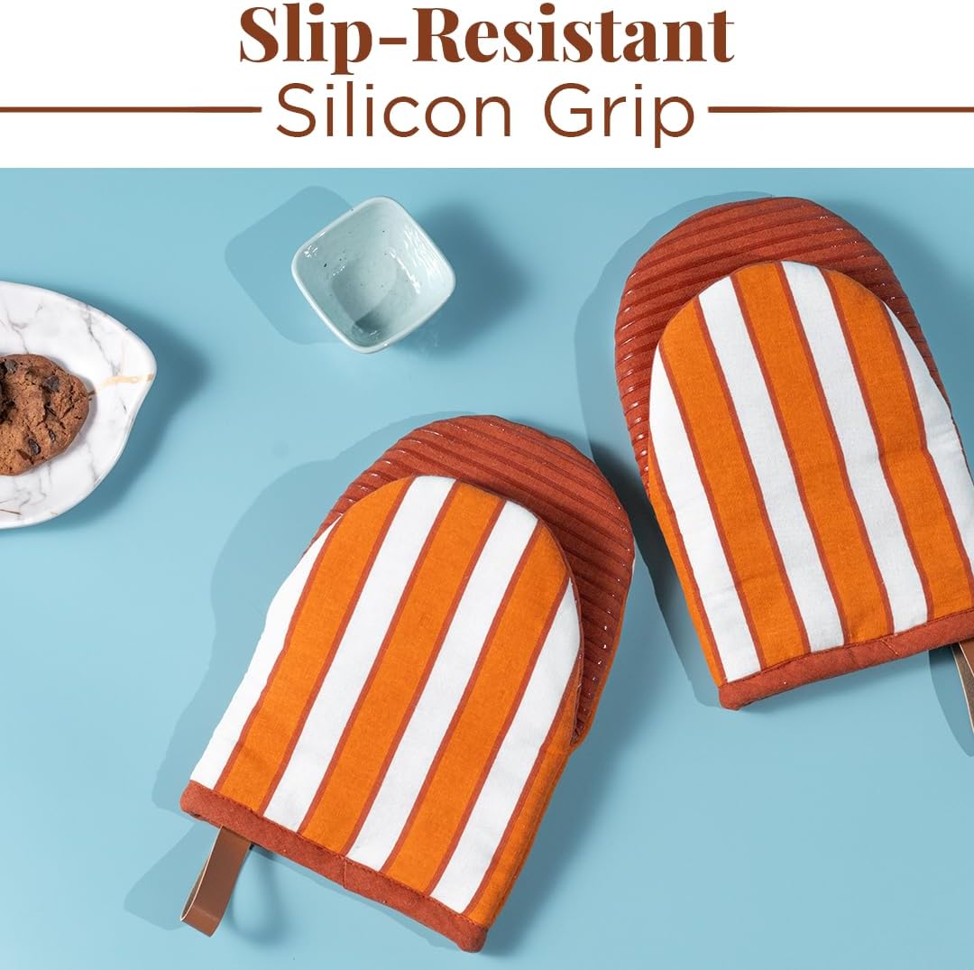 Folkulture Mini Oven Mitts Heat Resistant | (5.75x9) Set of 2 Short Orange Fall Oven Mitts with Hanging Loop | 100% Cotton Oven Gloves | Fall Essentials, Small Rust Orange Silicone Oven Mits