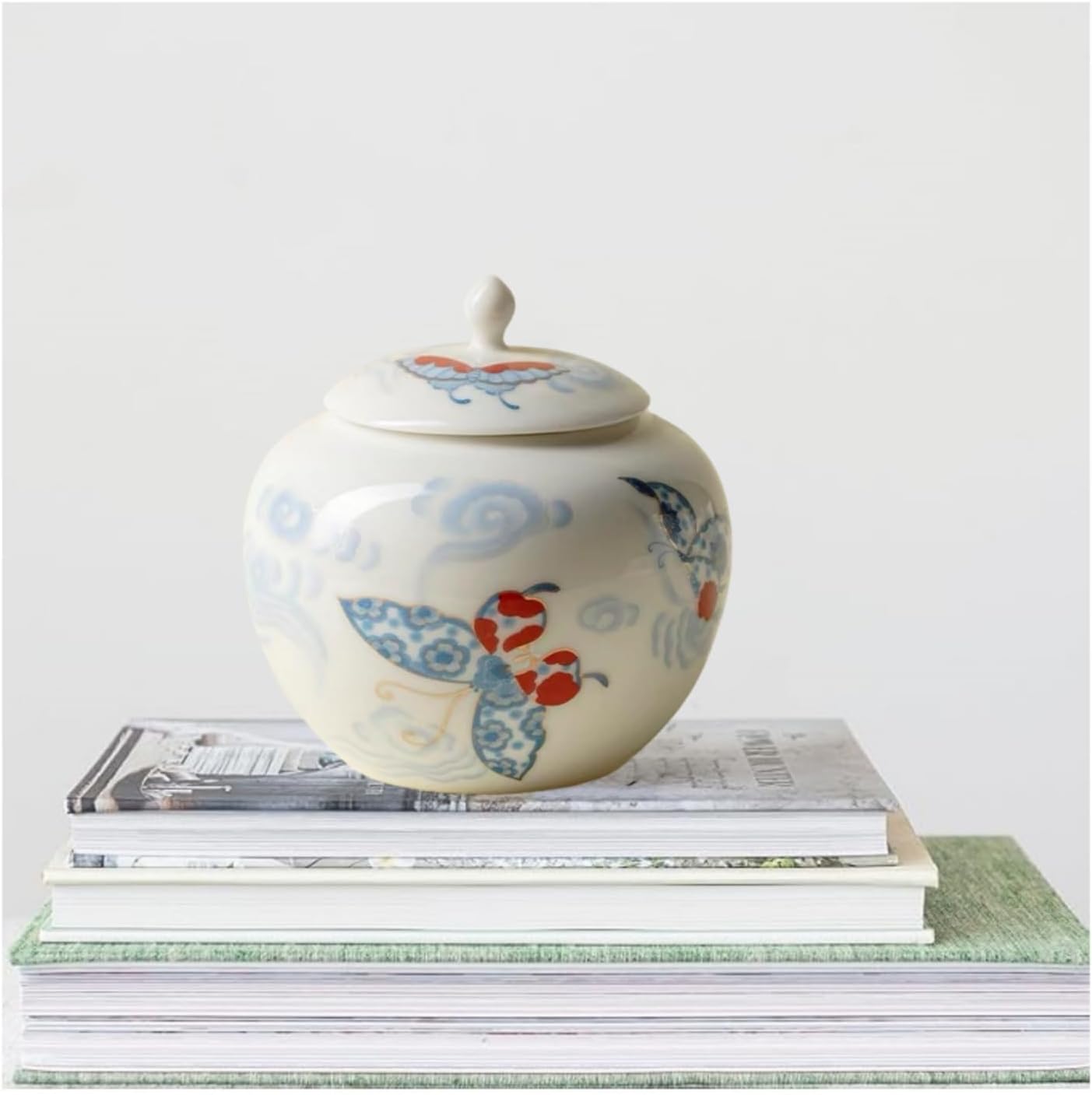 Butterflies Small Ginger Jar - 3.5 inches white decorative Ceramic Ginger jars with Lid， chinoiserie gift small jars for Home decor/jewelry/Tea/coffee beans/Storage