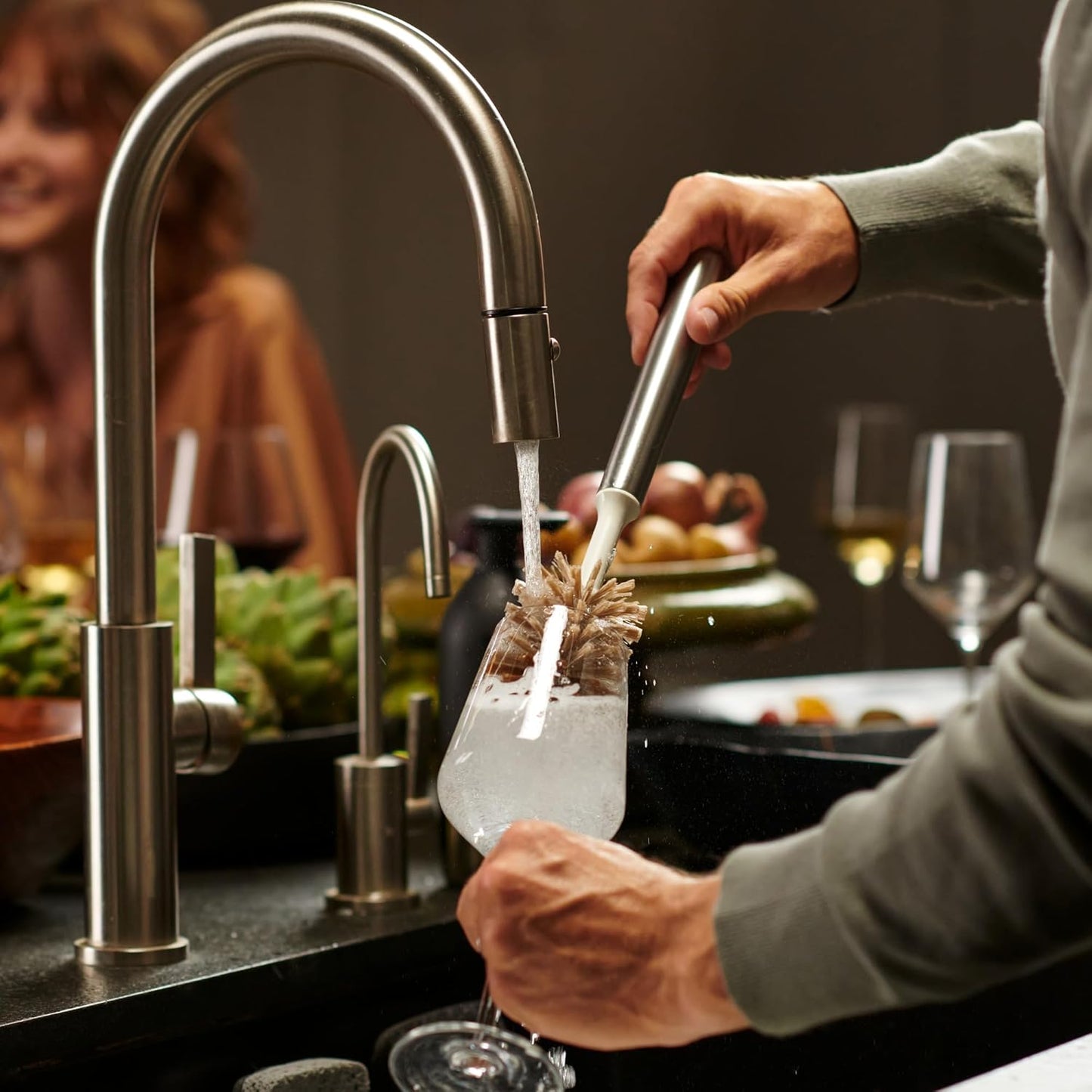 Ionic Bottle Brush, Magnetized to Stand Upright, Stainless Steel with Replaceable Head, Bronze