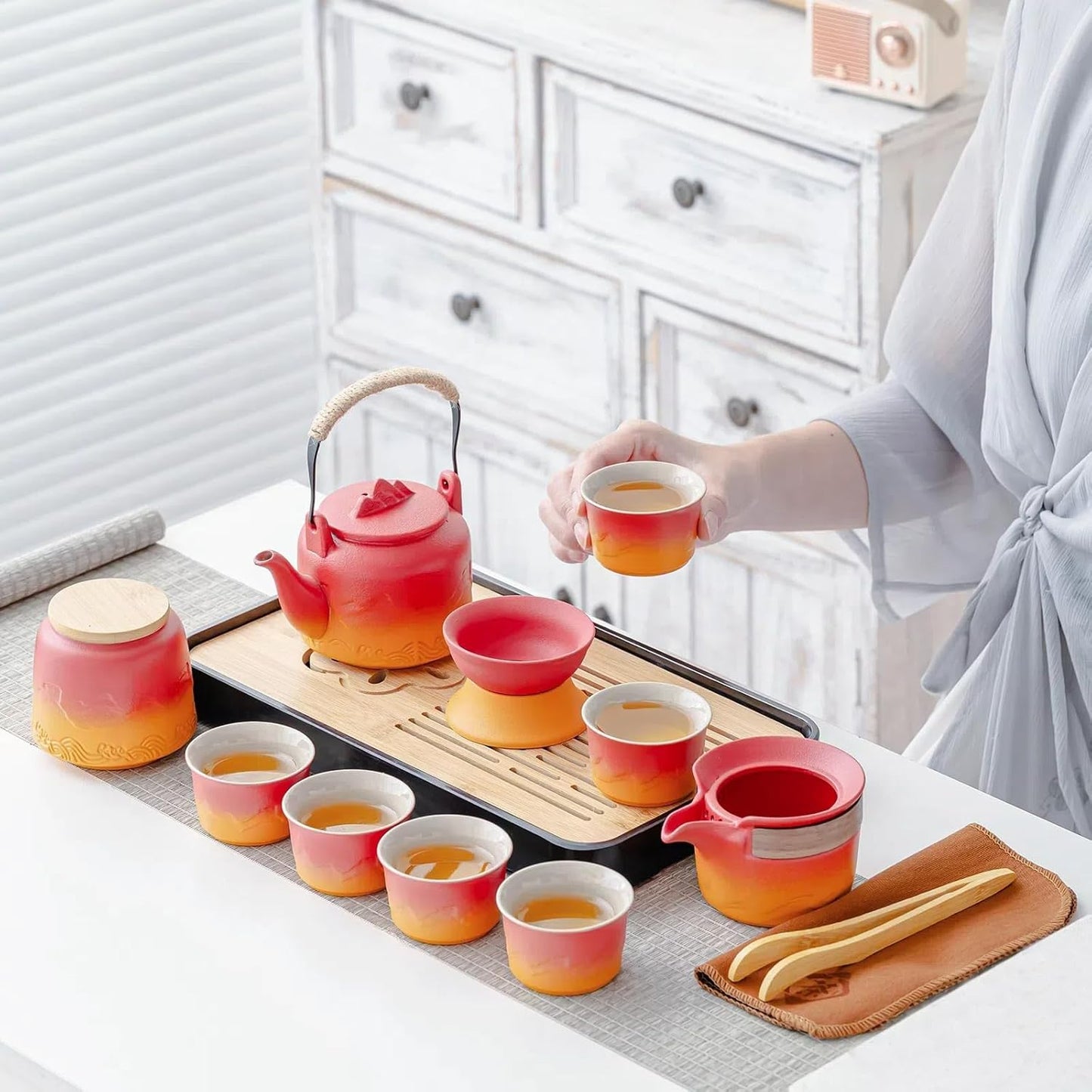 ICHAG Chinese Tea Set, Japanese Tea Sets for Adults, 15-Piece Porcelain Gongfu Tea Set with Tea Pet & Tea Tray, Japanese Teapot Set, Travel Tea Party Set, for Home/Office/Outdoor/Gifts (Red)