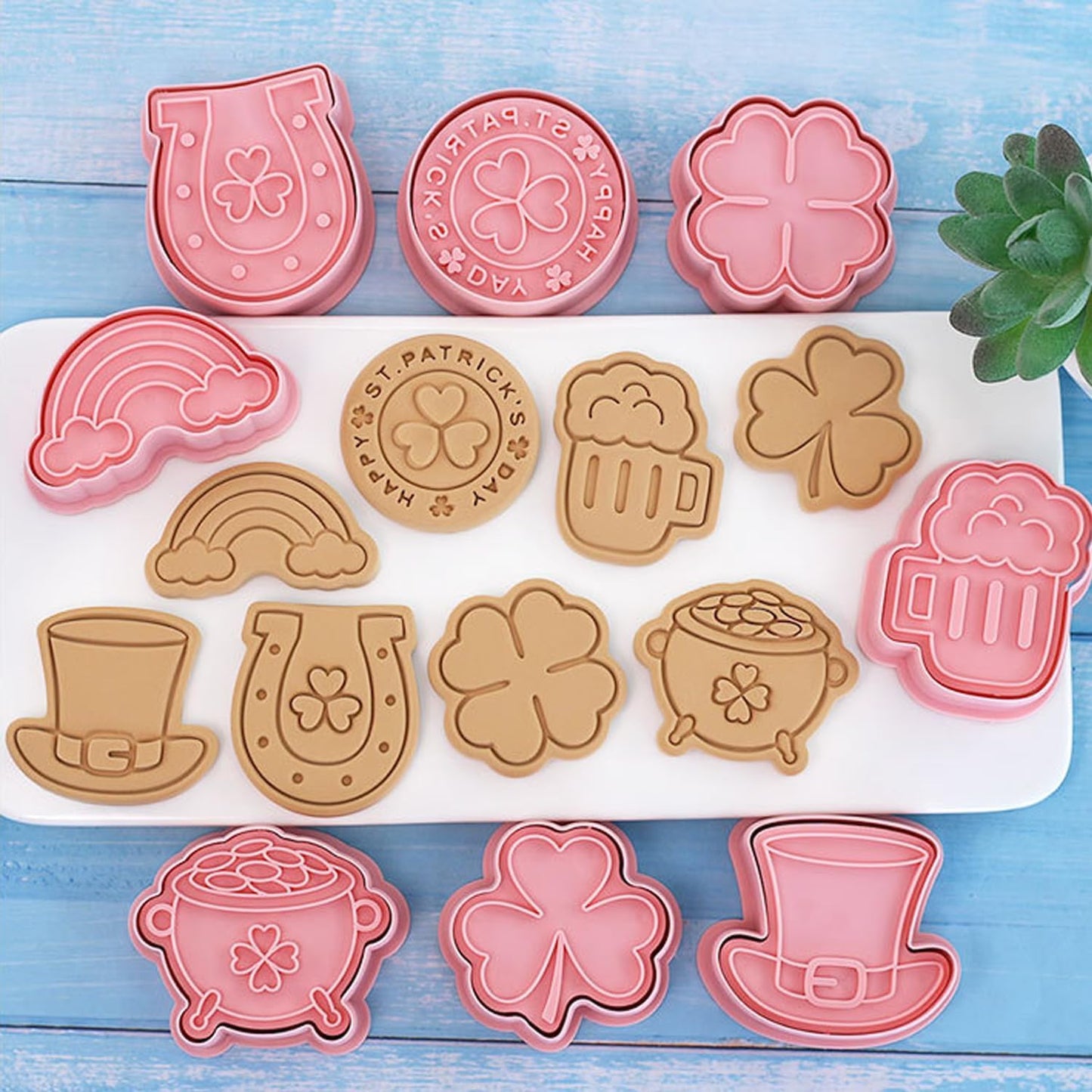 St. Patrick's Day Cookie Cutters, 8Pcs 3D Plastic Cookie Molds Cartoon Shamrock Four Leaf Clover Horseshoe Biscuit Cutters for Irish Holiday Party Baking Cutting Tool (D8)