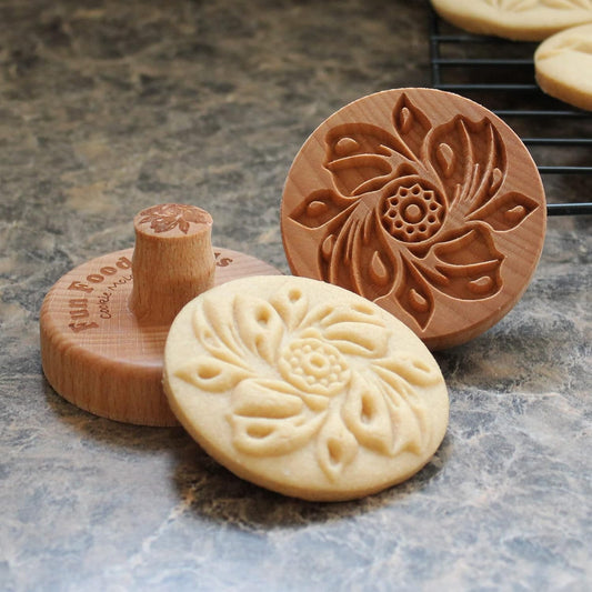 Wood Cookie Stamp, 2.5 Inch (Whirling Flower CS-041)