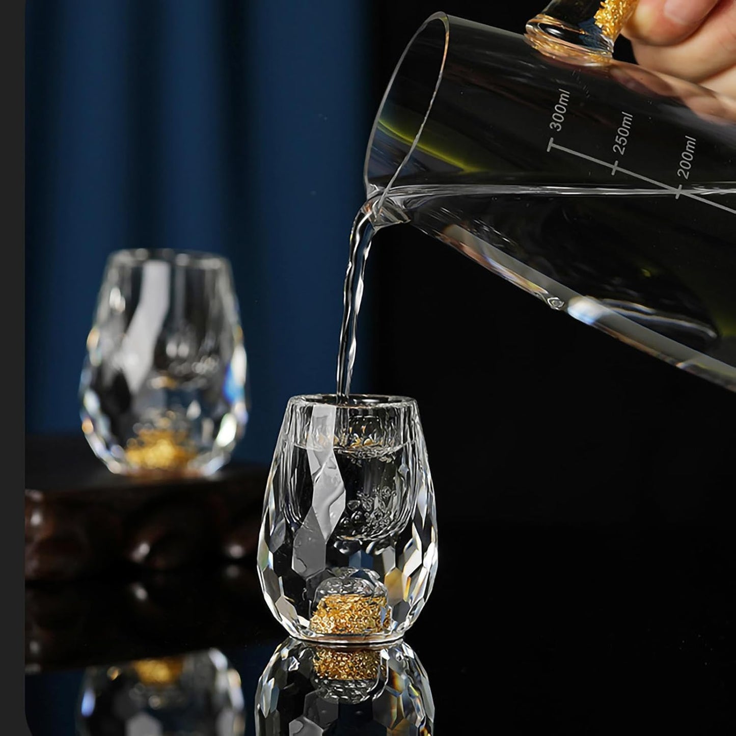 Crystal Glasses 0.5oz/15ml,shot glasses set of 2,Decorated With 24K Gold Leaf Flakes,Lead-Free,gold shot glasses,tequila shot glasses