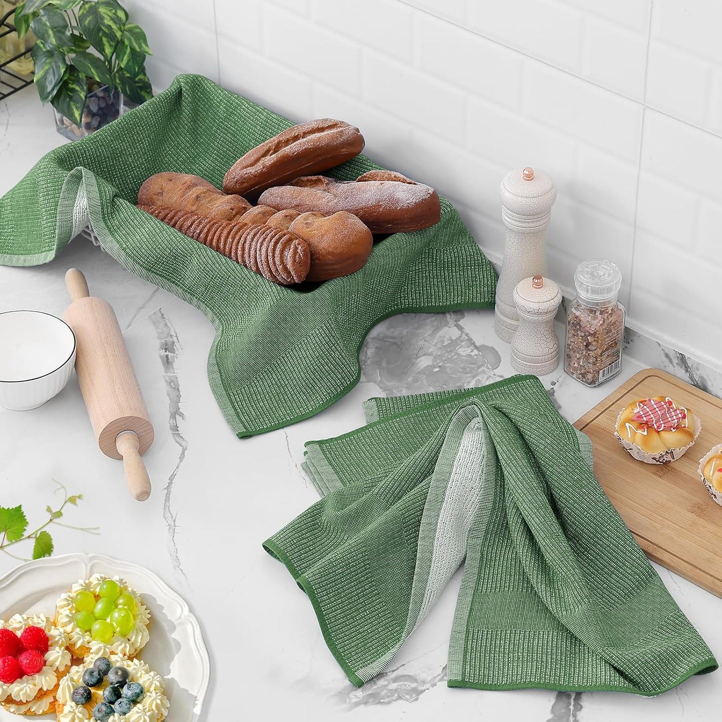 Homaxy Premium Kitchen Towels(18”x 28”, 6 Pack), Large Cotton Kitchen Hand Towels, Flat and Terry Dish Towels, 380 GSM Highly Absorbent Tea Towel Set with Hanging Loop, Grass Green