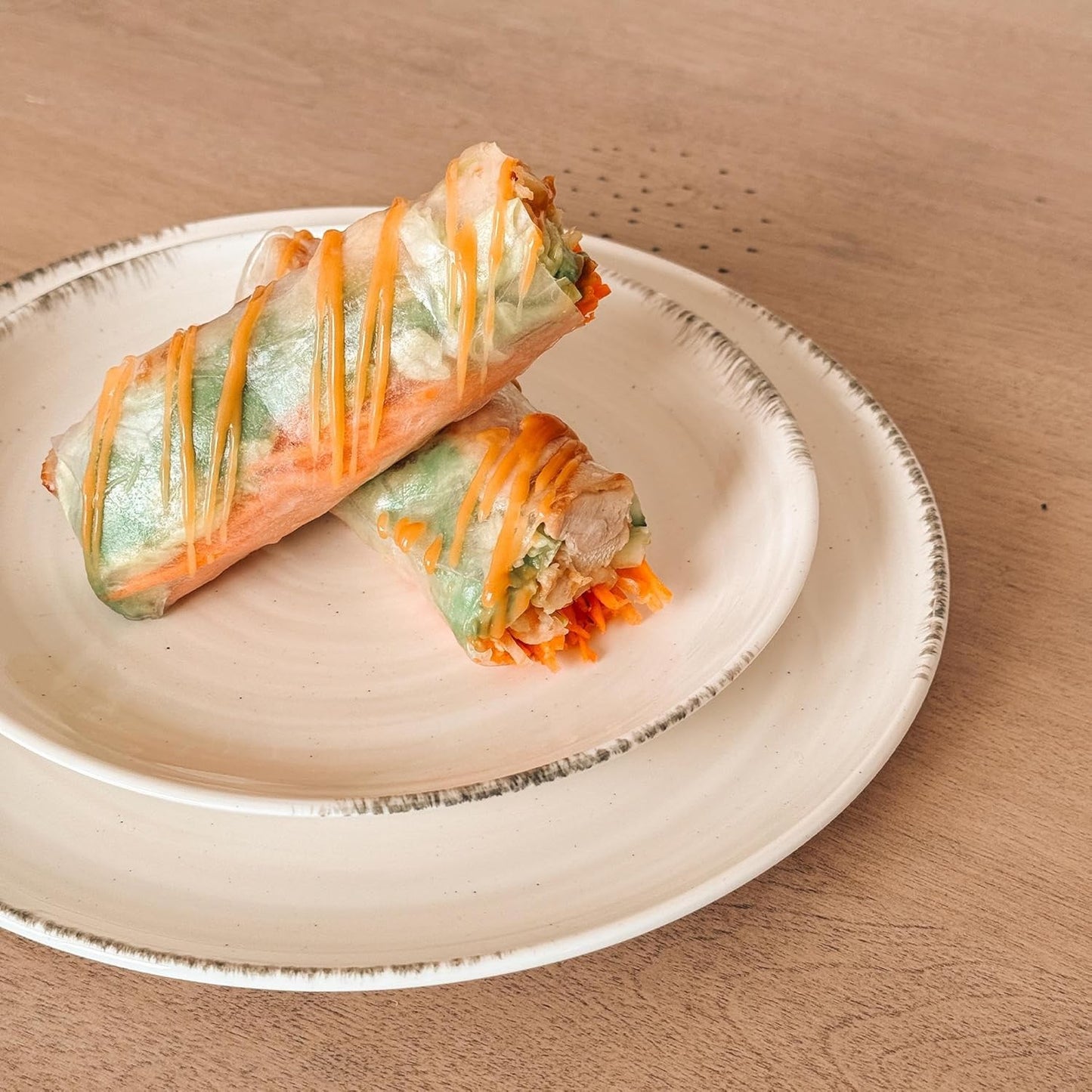 Mora Ceramic Helix Swirl Dinner Plates Set of 6, 10in Modern Spiral Porcelain Dish Dinnerware for Kitchen, Serving & Restaurants - Dishwasher, Microwave, Freezer, Oven Safe Dishware - Snowy White