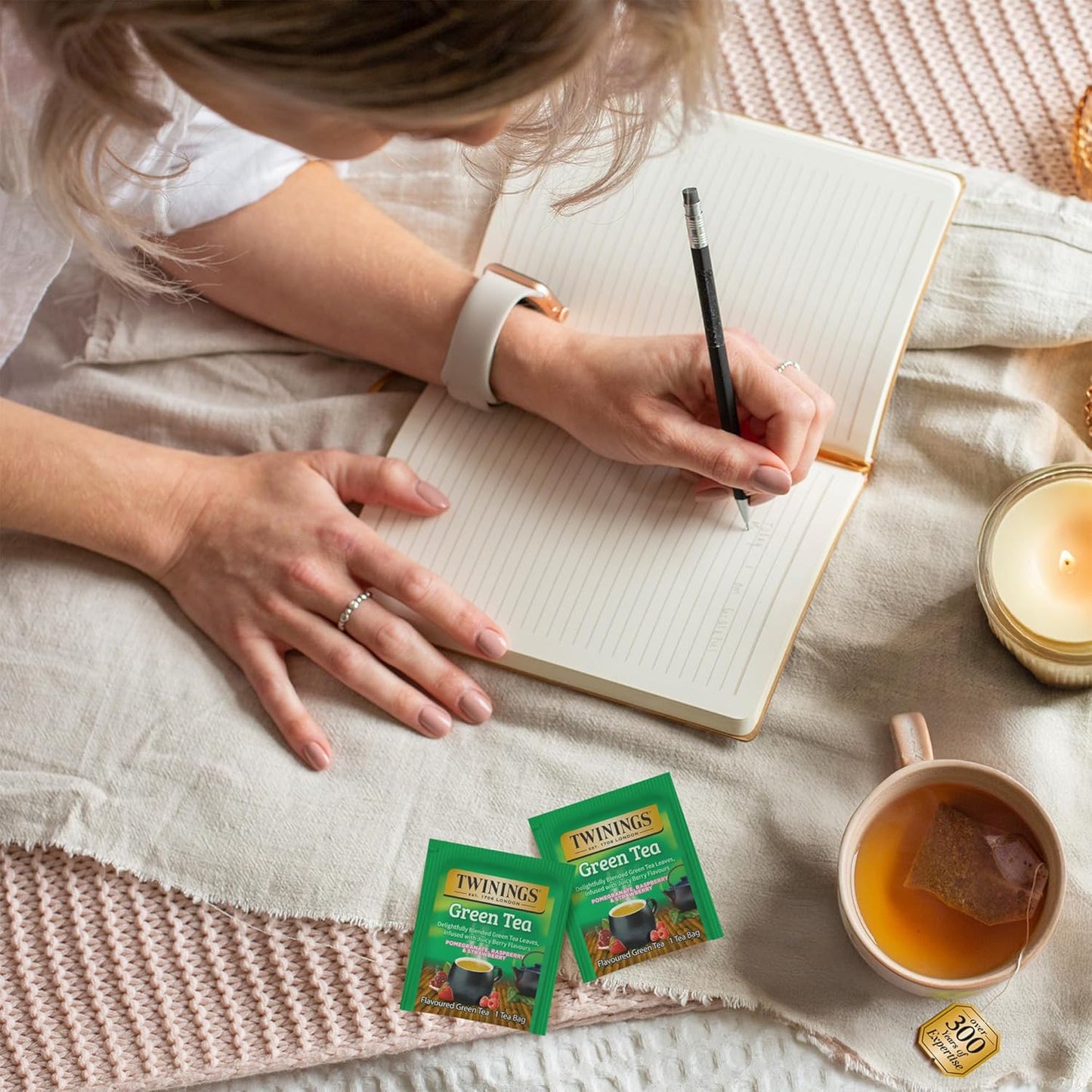 Twinings Green Tea with Pomegranate, Raspberry, & Strawberry Individually Wrapped Bags, 20 Count (Pack of 6), Caffeinated, Enjoy Hot or Iced, 120 Teabags