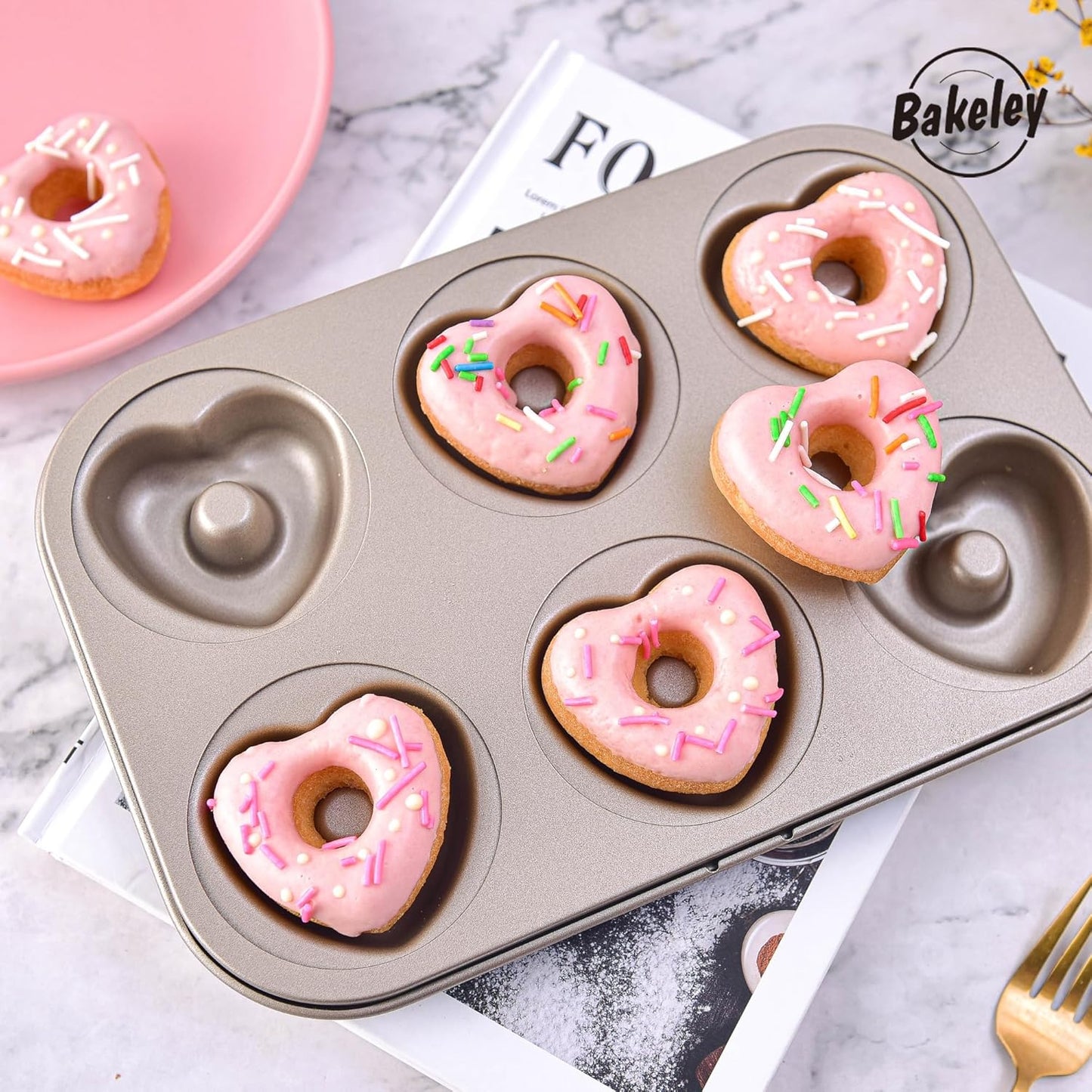 Heart Donut Pan, 6 Cavity Donut Mold Heavy Duty Steel Non-stick Heart Shaped Bund Pans Pattern Doughnut Bakeware for Oven Baking (Champagne Gold)