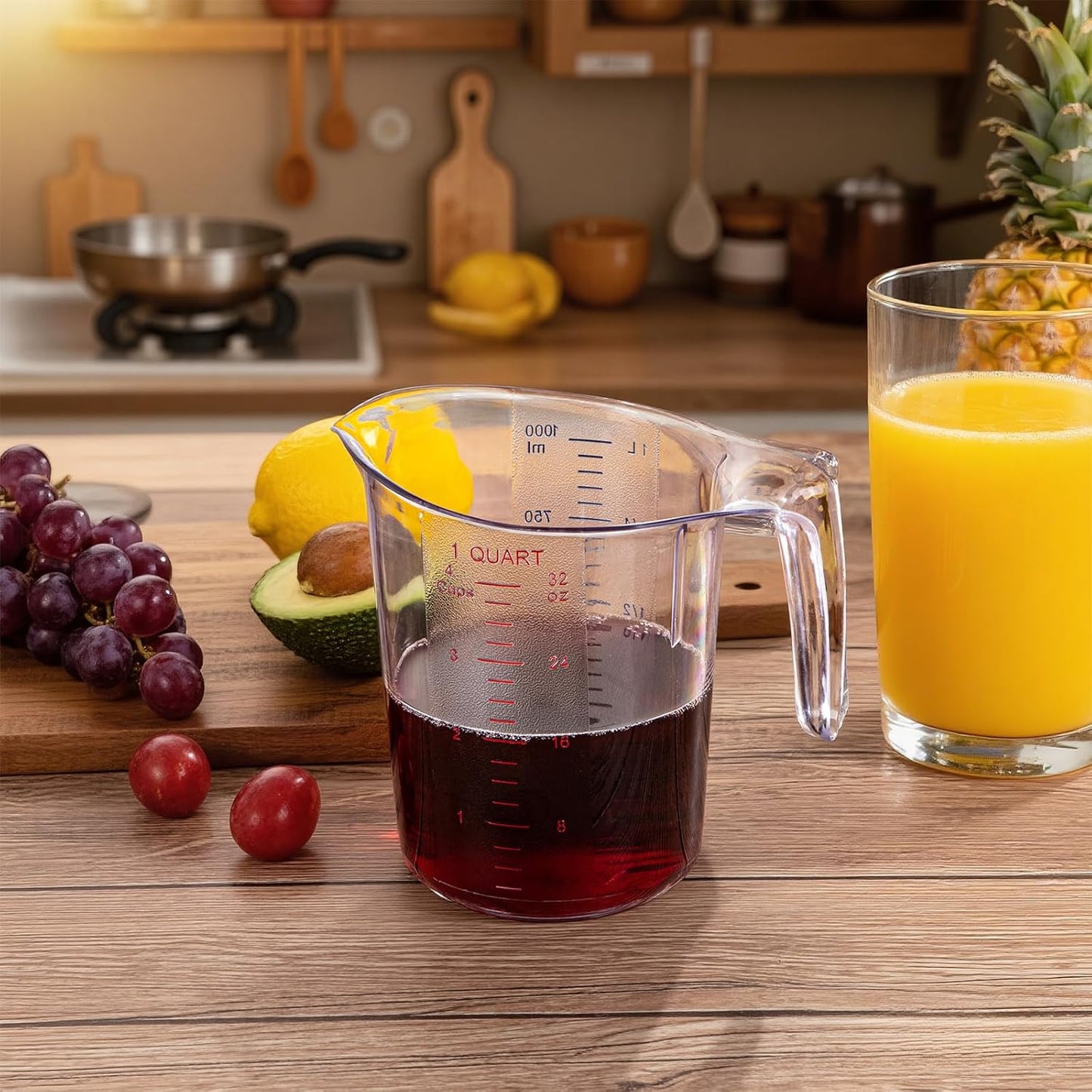 DaYammi Measuring Cups 4-Piece, Unbreakable Food-Grade Plastic Measuring Cup for Dishwasher, 16-Cup Liquid Measuring Cups for Prepping, Baking, Cooking, Readable Markings, 4-Quart/4L, Clear