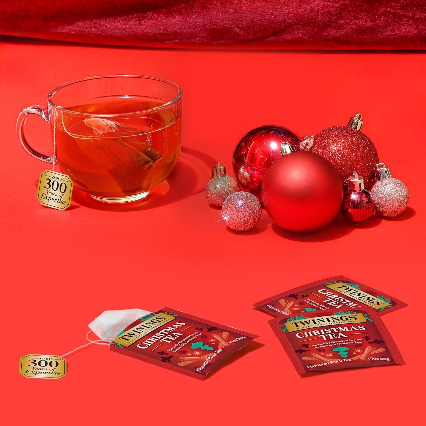 Twinings Christmas Black Tea Individually Wrapped Bags, 20 Count (Pack of 1), Aromatic Cinnamon & Clove, Caffeinated, Enjoy Hot or Iced, 20 Teabags