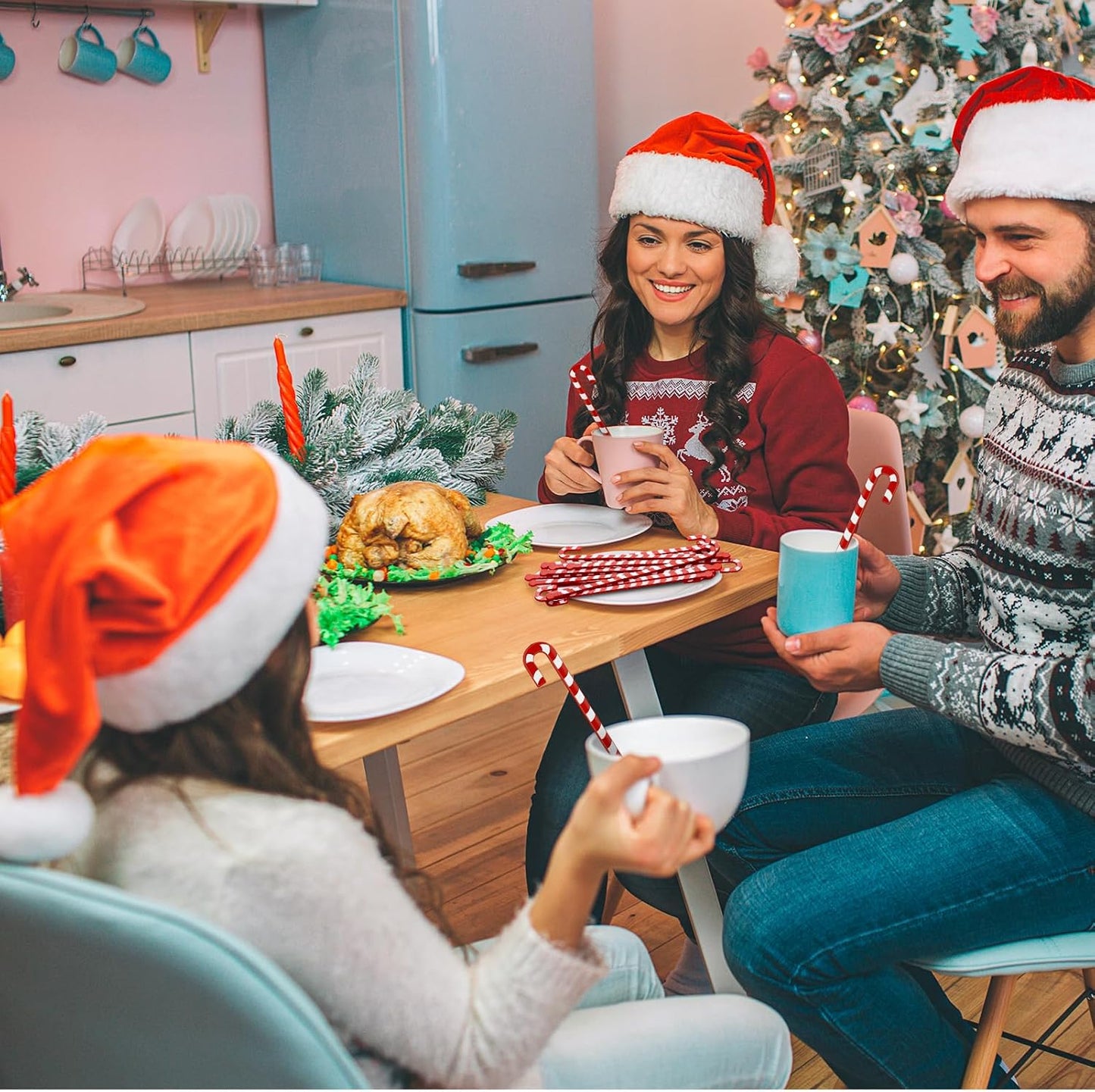 30 Pcs Christmas Coffee Stirrers Candy Cane Swizzle Sticks Coffee Bar Decoration Hot Cocoa Plastic Cocktails Drink Stirrers Reusable Beverage Stir Gifts for Xmas Party Supplies(Red, White)