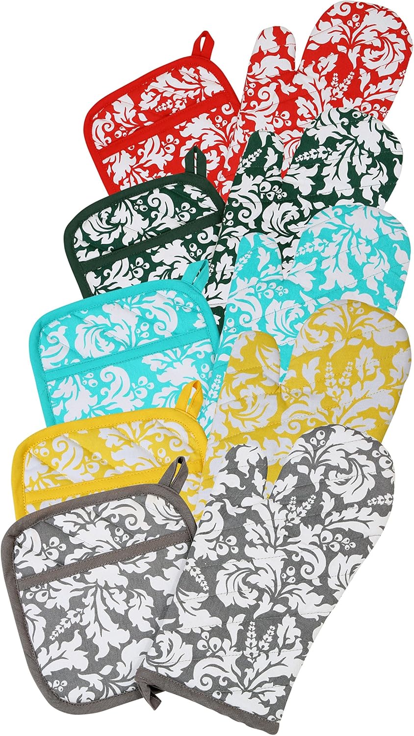 Yourtablecloth Set of Oven Mitt and Pot Holder or Oven Gloves-100% Cotton, High Heat Resistance, Superior Protection & Comfort–Elegant Design-Machine Washable-BlackBerry