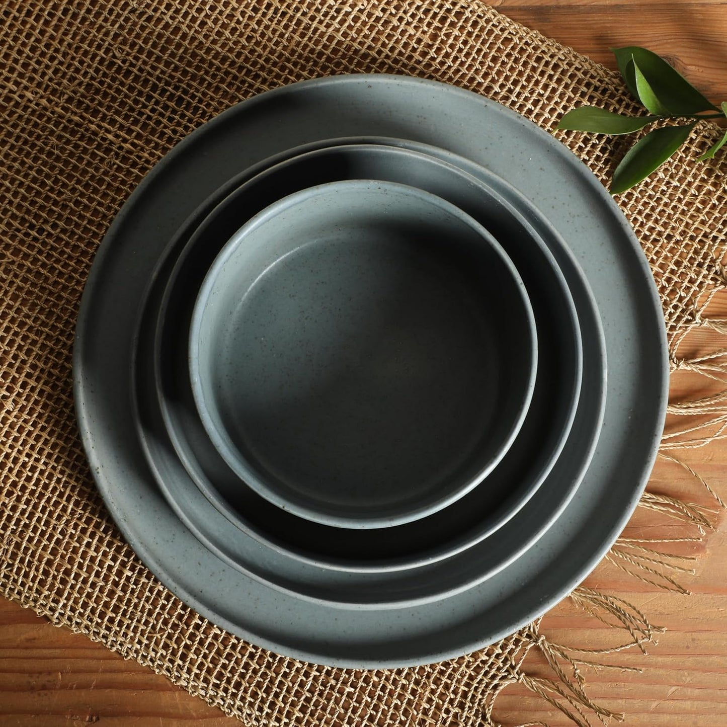 Gibson Elite Tatum Premium Porcelain Matte Reactive Glaze 16-Piece (Service for 4) Plates and Bolws Stackable Dishes Ceramic Dinnerware - Blue