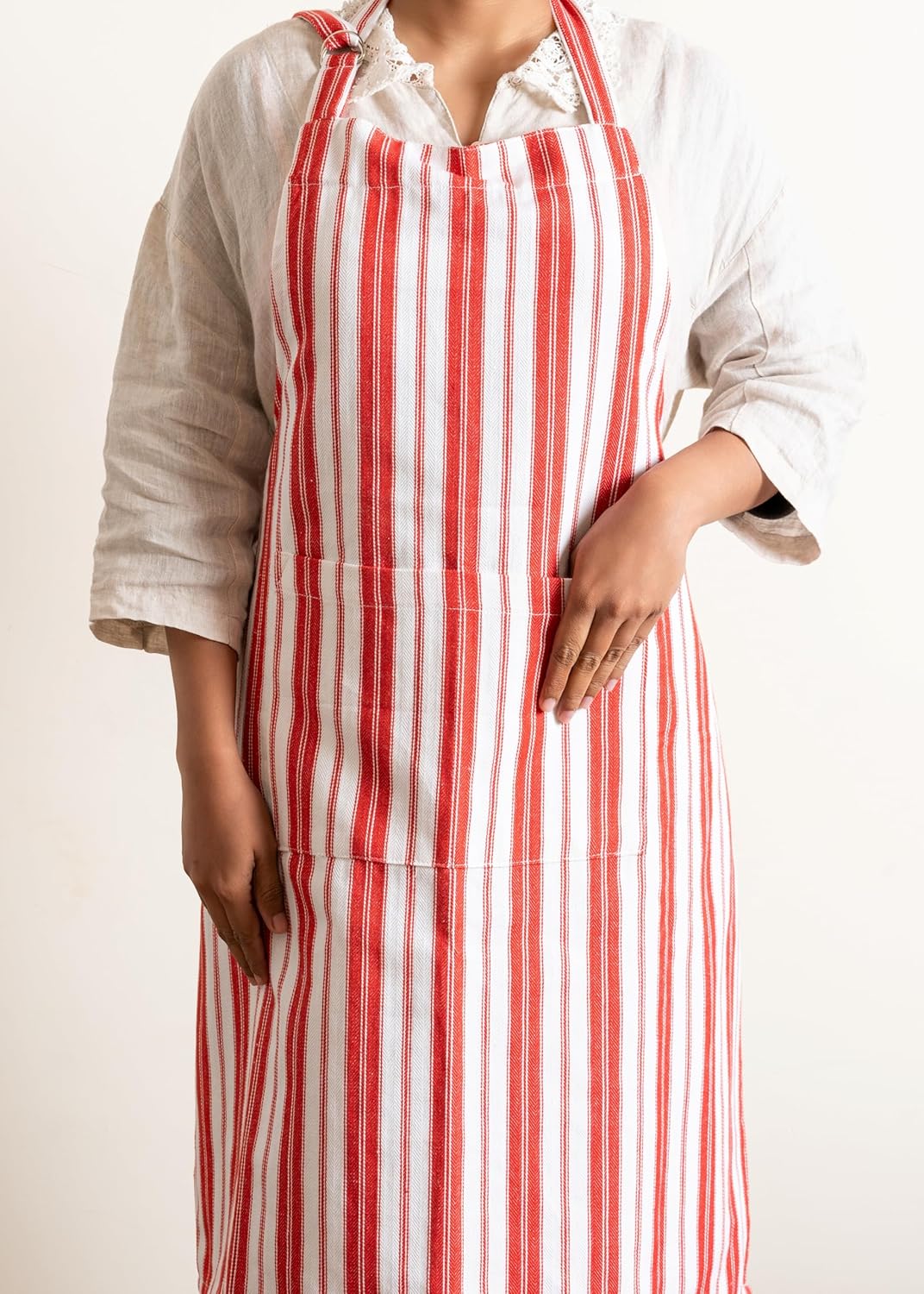 100% Cotton Apron For Men & Women -28 x 32 Inches – Chef Aprons – Useful When Cooking, Baking, Gardening – Adjustable Strap Around Waist & Neck With Pockets Bright Red Stripes